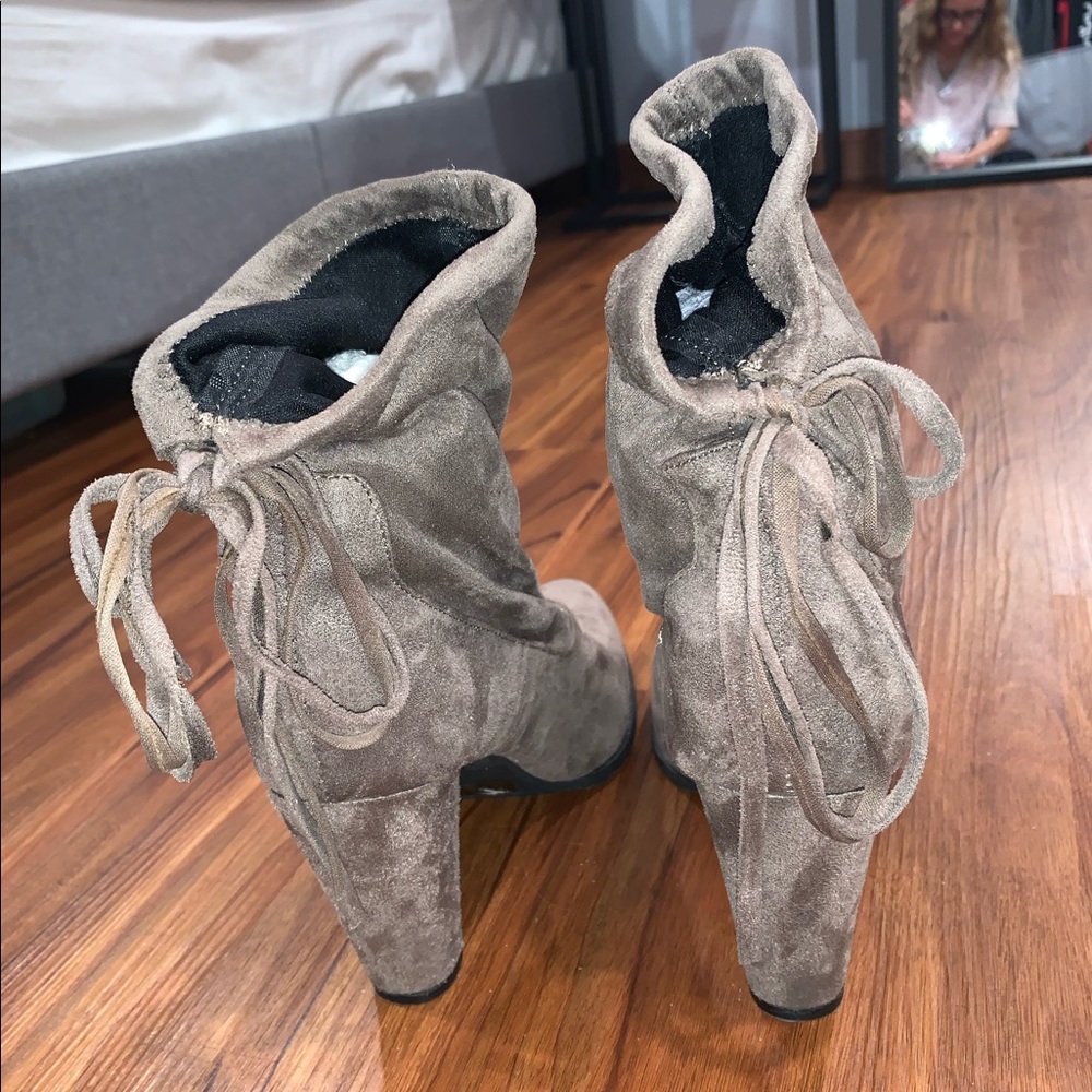 Booties - Picture 4 of 6